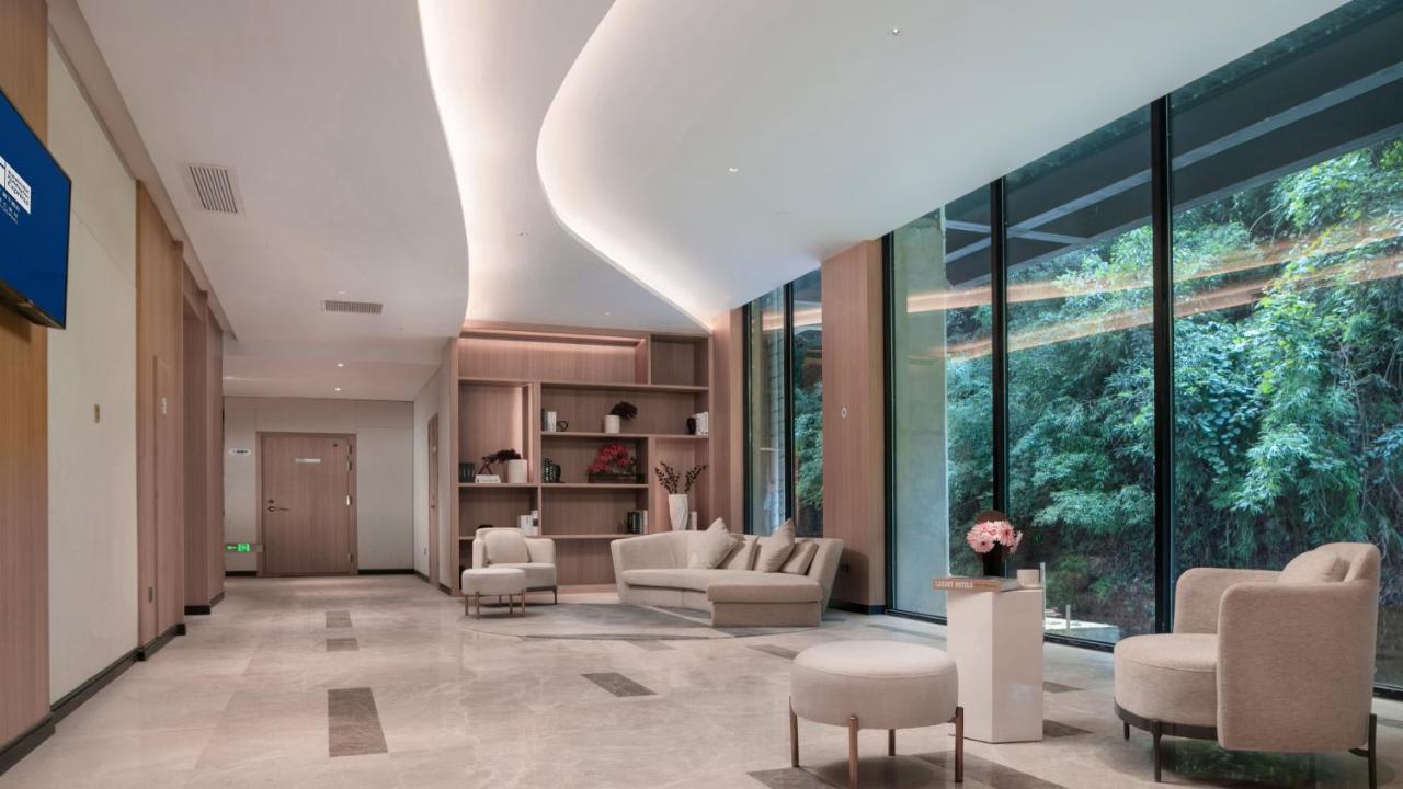 Holiday Inn Express Qiliping By Ihg Emeishan Dış mekan fotoğraf