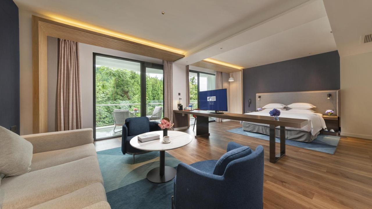 Holiday Inn Express Qiliping By Ihg Emeishan Dış mekan fotoğraf