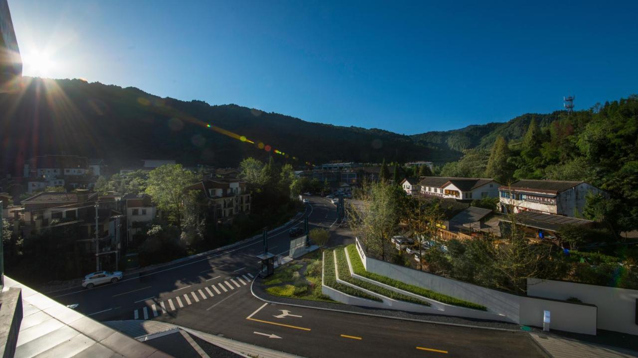 Holiday Inn Express Qiliping By Ihg Emeishan Dış mekan fotoğraf